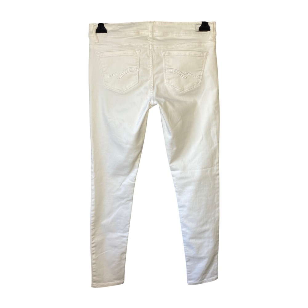 Almost Famous Womens White Skinny Jeans Low Rise Stretch Denim Size 7 - Picture 2 of 16